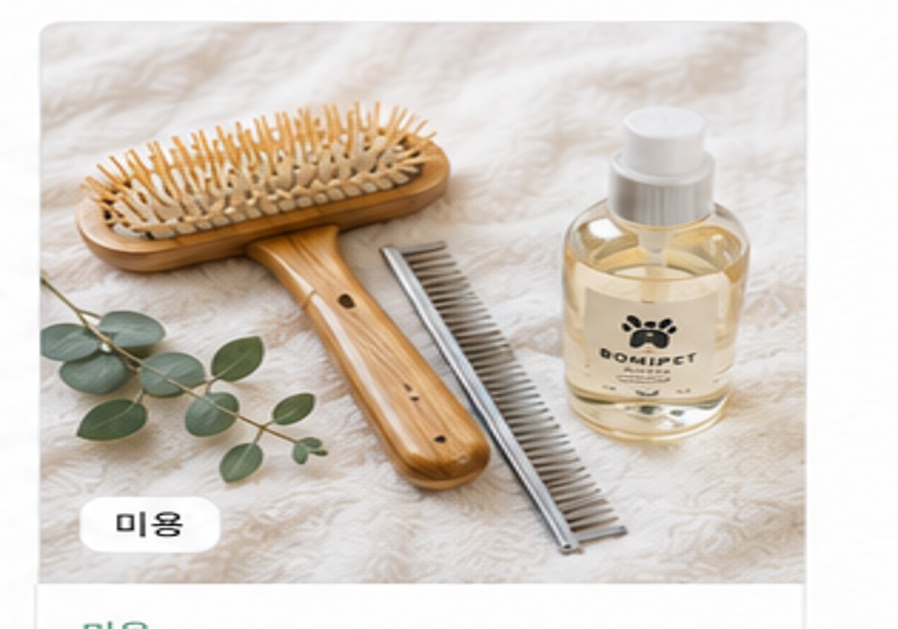 패브릭과 세라믹, 목재 생활용품을 표현한 일러스트